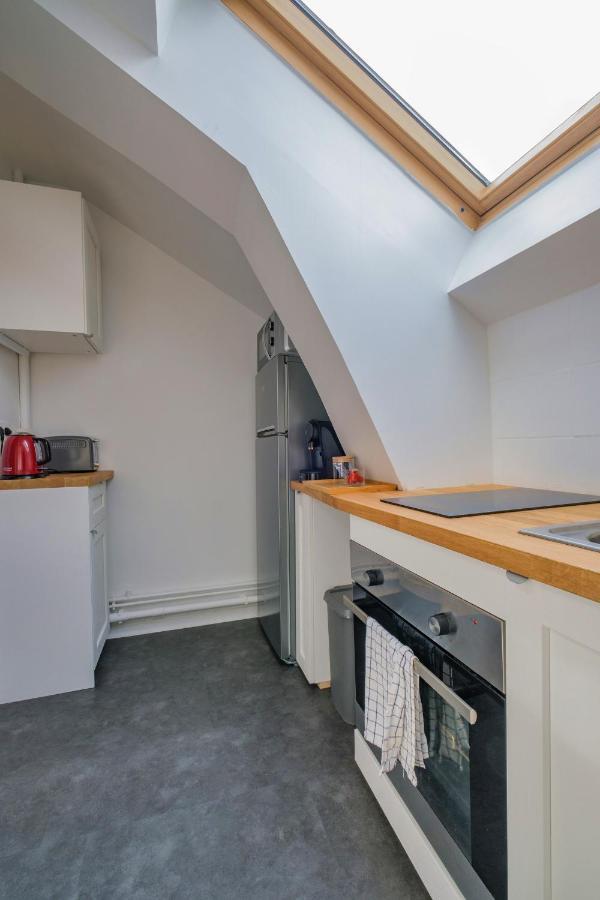 Sainte-Anne Apartment Reims Bagian luar foto