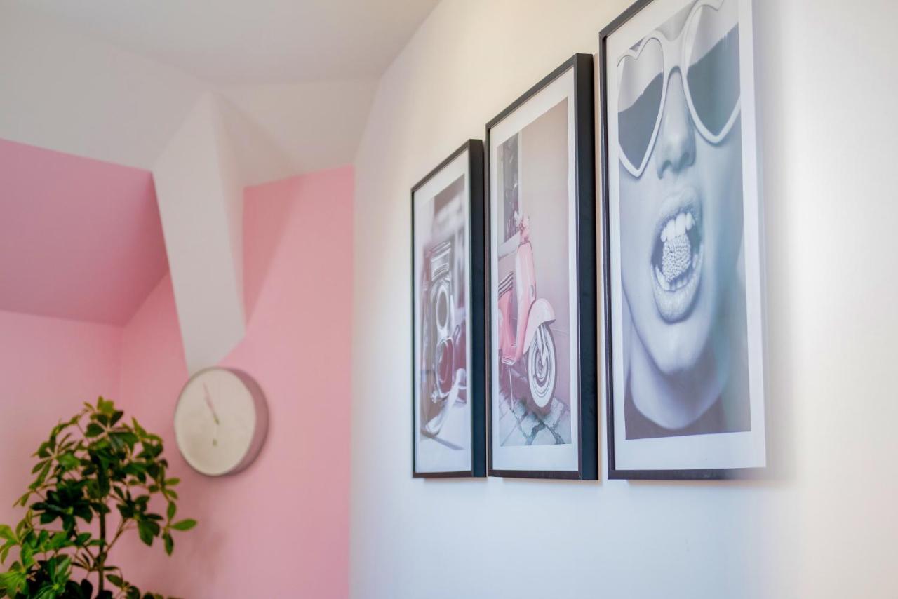 Sainte-Anne Apartment Reims Bagian luar foto