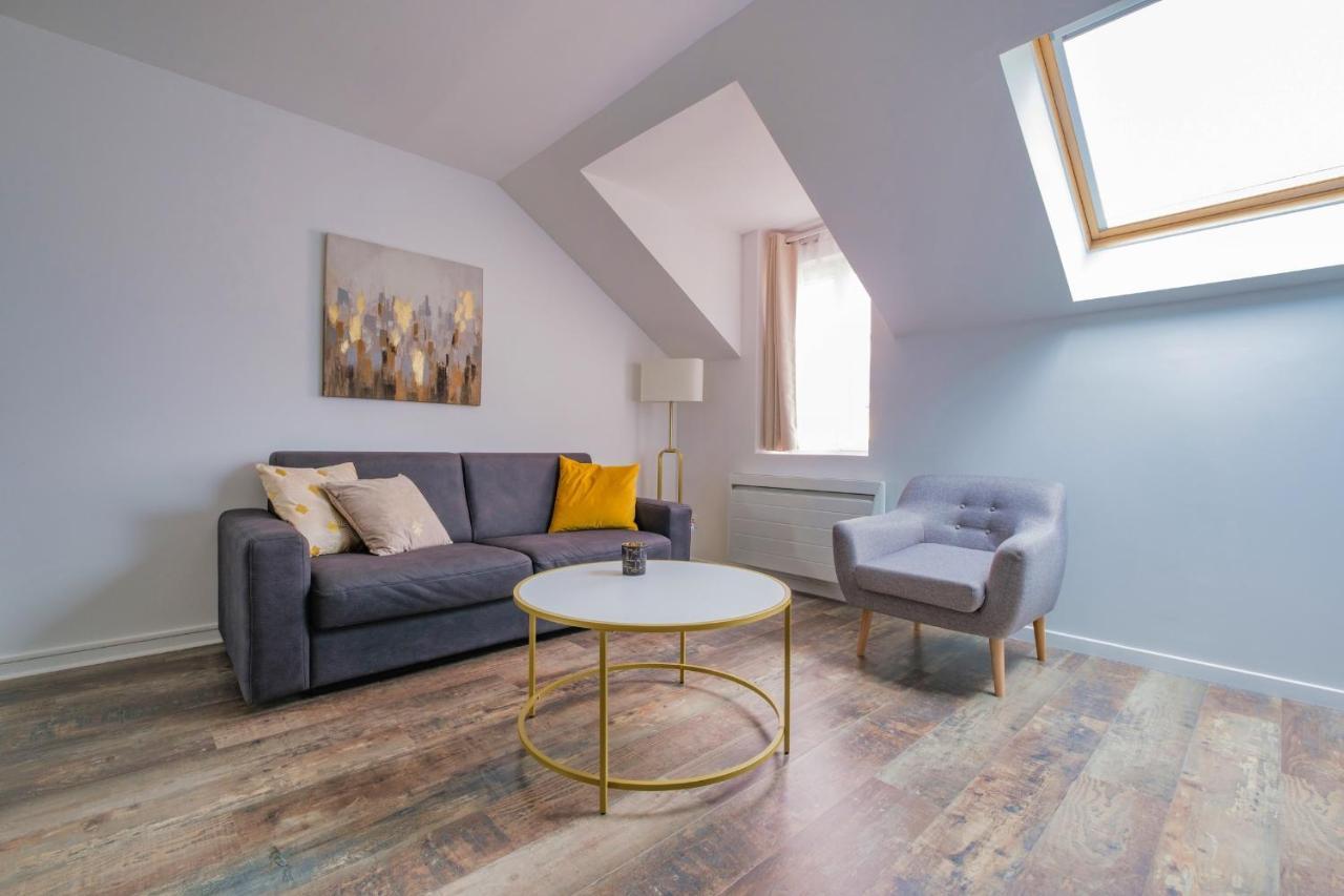 Sainte-Anne Apartment Reims Bagian luar foto