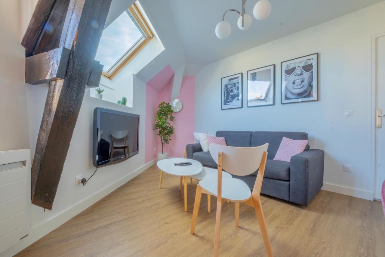 Sainte-Anne Apartment Reims Bagian luar foto