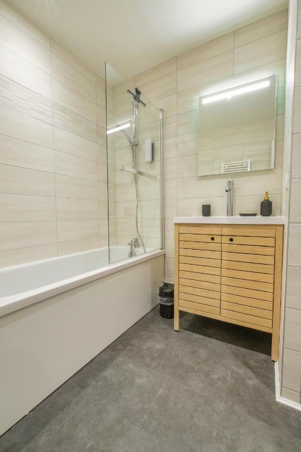 Sainte-Anne Apartment Reims Bagian luar foto