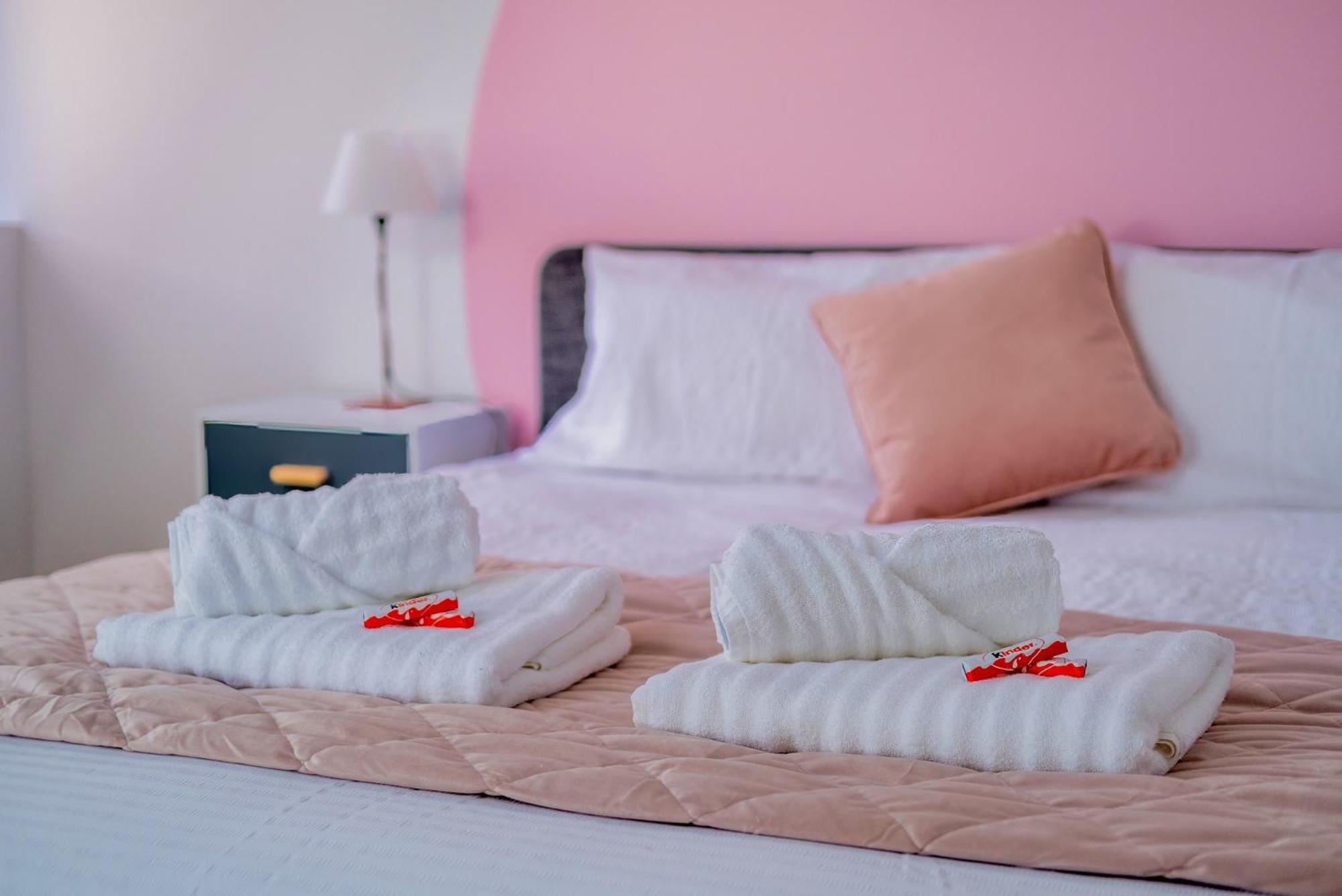 Sainte-Anne Apartment Reims Bagian luar foto